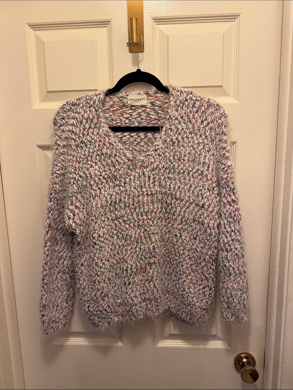 Dreamers Multicolored Speckled V-Neck Sweater in White and Pink